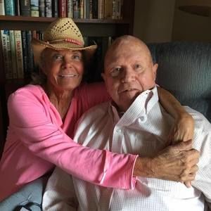 Meet your Posher, Candace