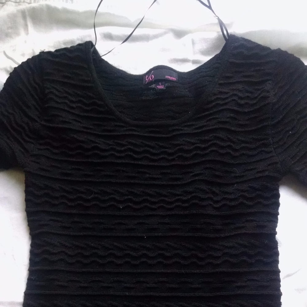 T/O small black medium length dress