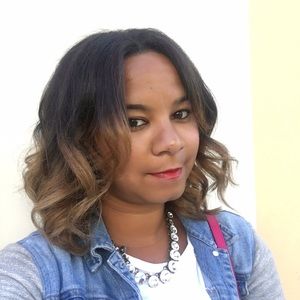 Meet your Posher, Eloise