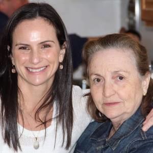 Meet your Posher, Ana