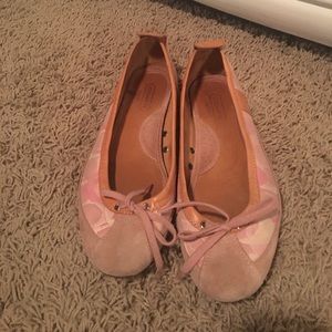 Coach flats