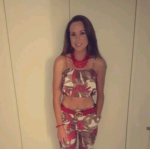 Meet your Posher, Rose