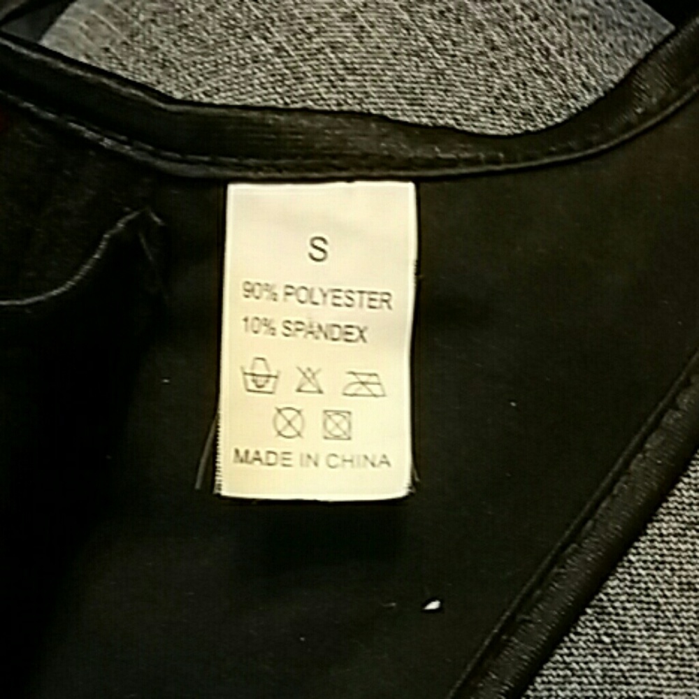Size small women's corset - Picture 6 of 7