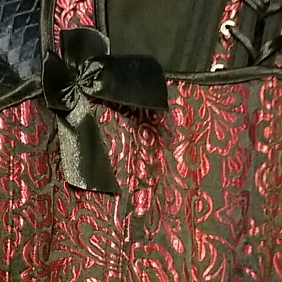 Size small women's corset - Picture 7 of 7