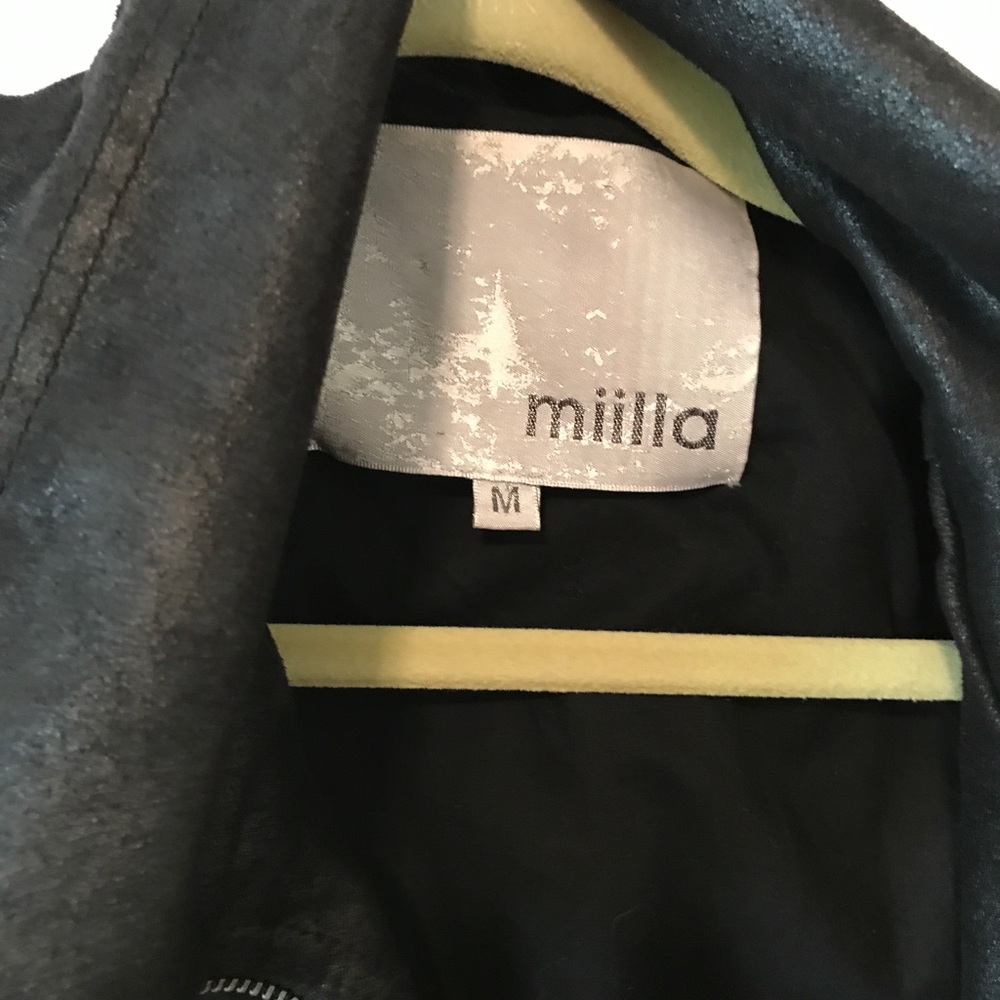Pleather vest - Picture 2 of 3
