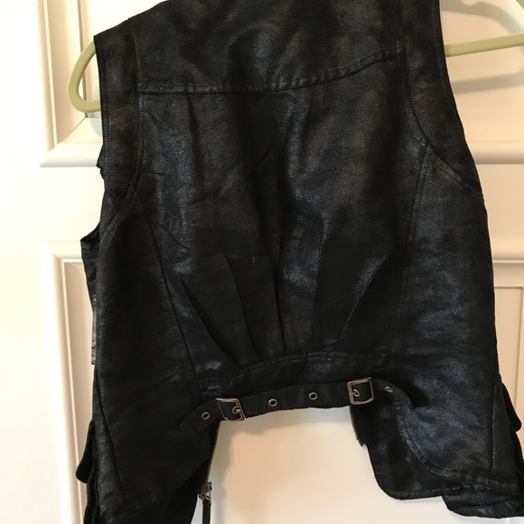 Pleather vest - Picture 3 of 3