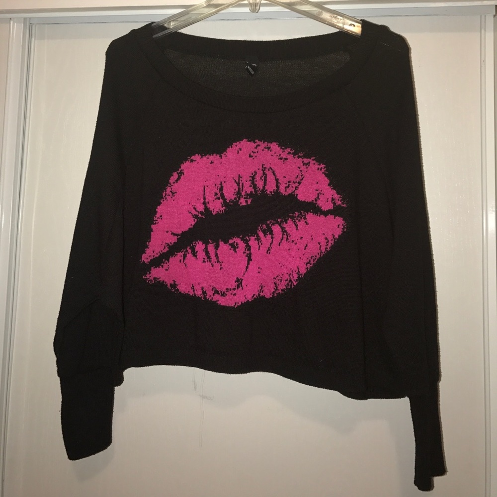 Long sleeve black sweater