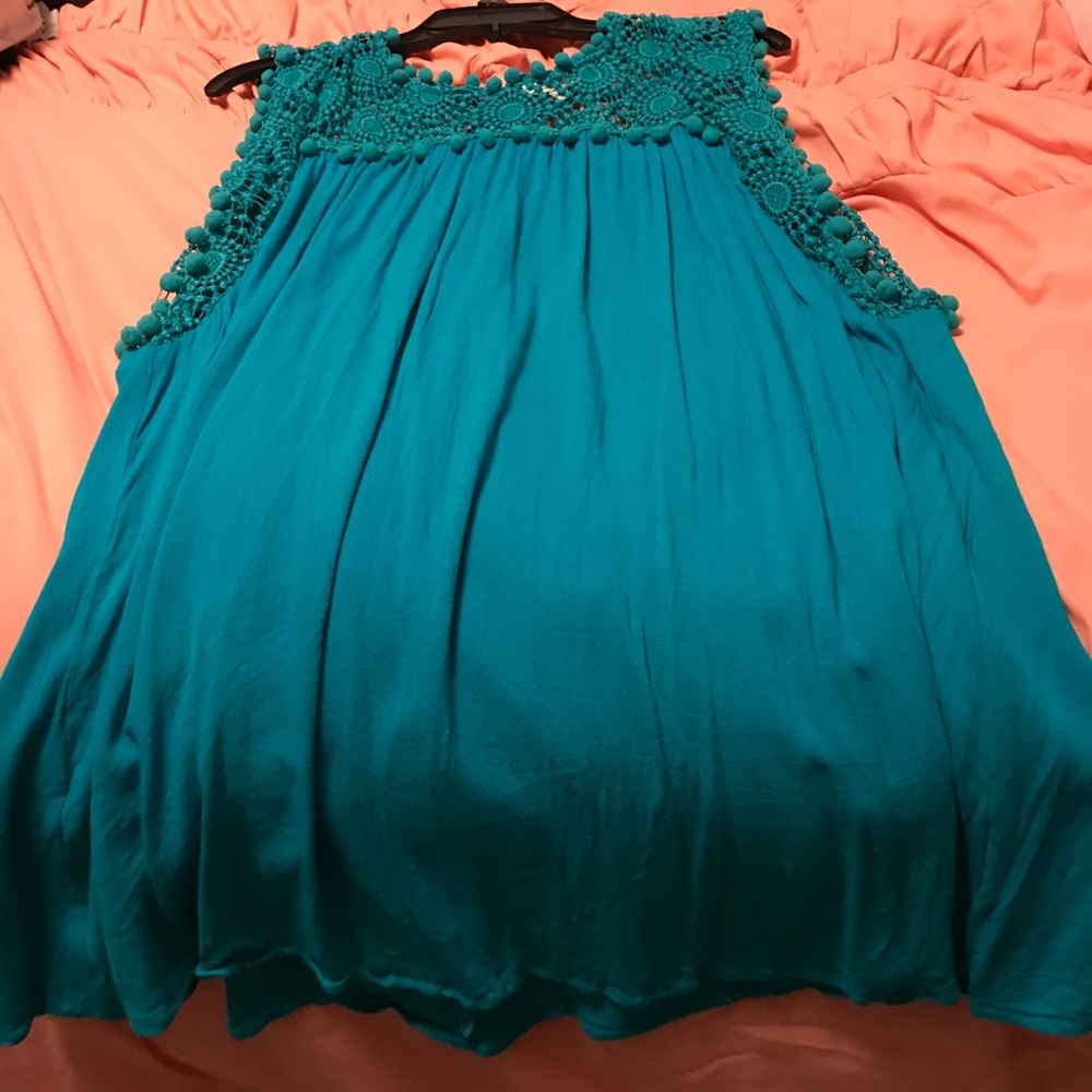 Umgee worn once tunic dress. 👗