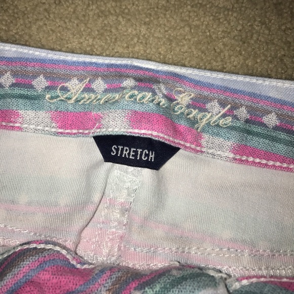 Super cute Tribal shorts - Picture 3 of 4