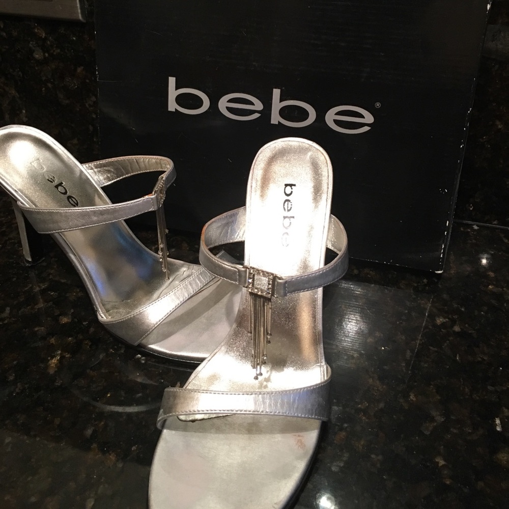 BEBE sexy silver heels! ILYSSA SILLEA