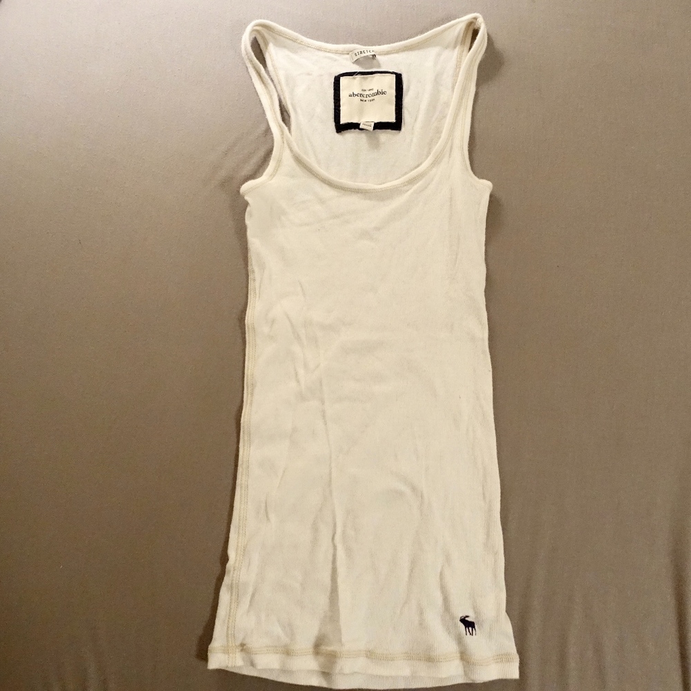 Abercrombie XL White Tank