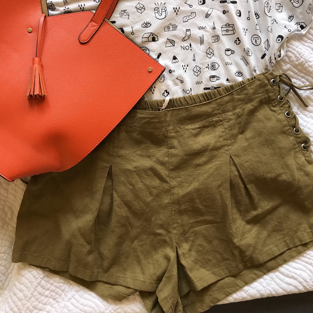 NWT Free People Silver Springs Shorts LG