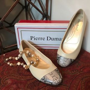 Pierre Dumas Beige Leather Flats - Never Worn