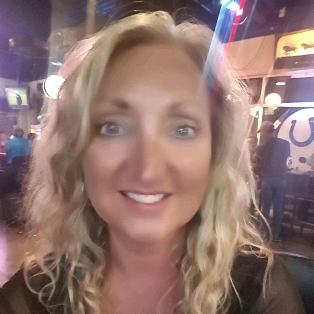 Meet your Posher, Wendy