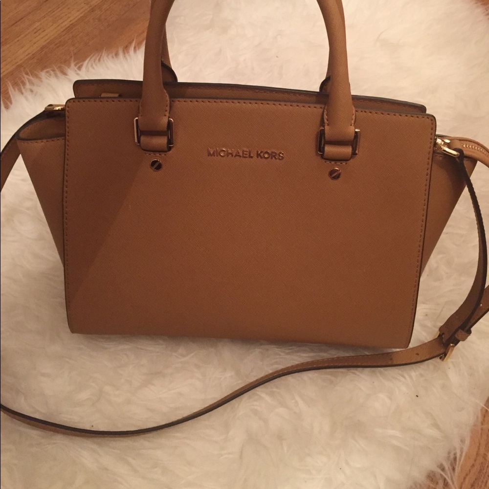 Michael Kors Selma Satchel