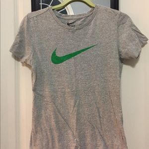 Nike tshirt