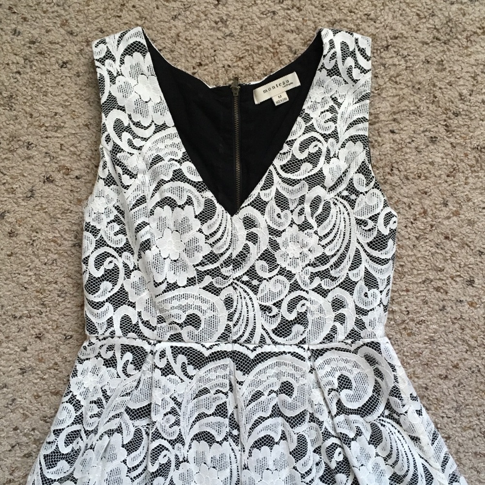 Monteau Dress White Lace V-Neck Sleeveless Lined M - Picture 2 of 7