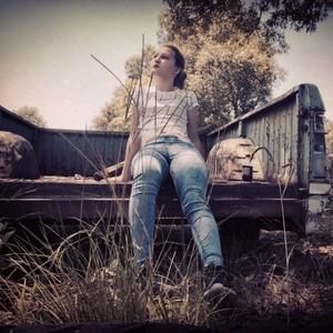 Meet your Posher, Ambra