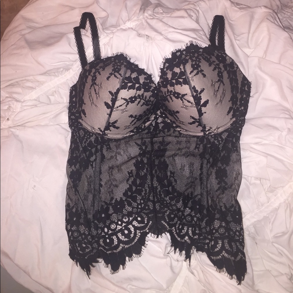 VS Black Corset