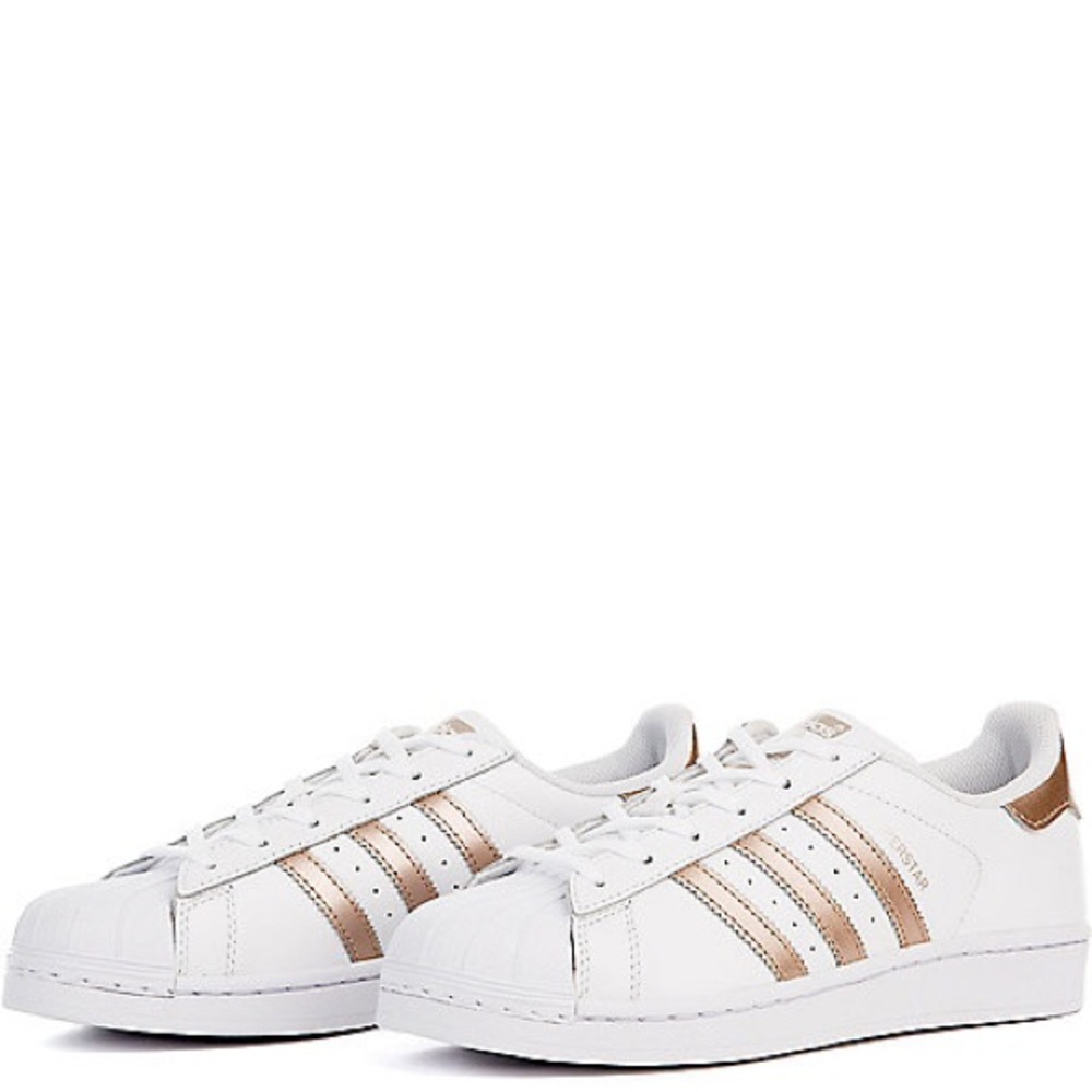 Adidas Superstar Women's Size 6 New Without Box