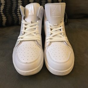 Air Jordan all white