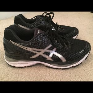 Asics Gel Nimbus size 10