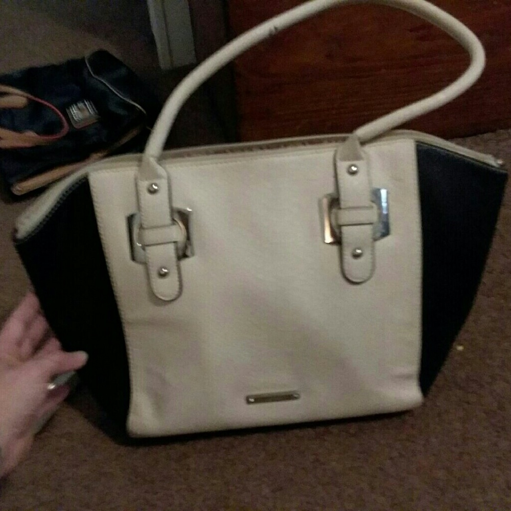 Nine west purse