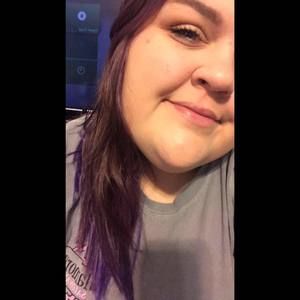 Meet your Posher, Leanna