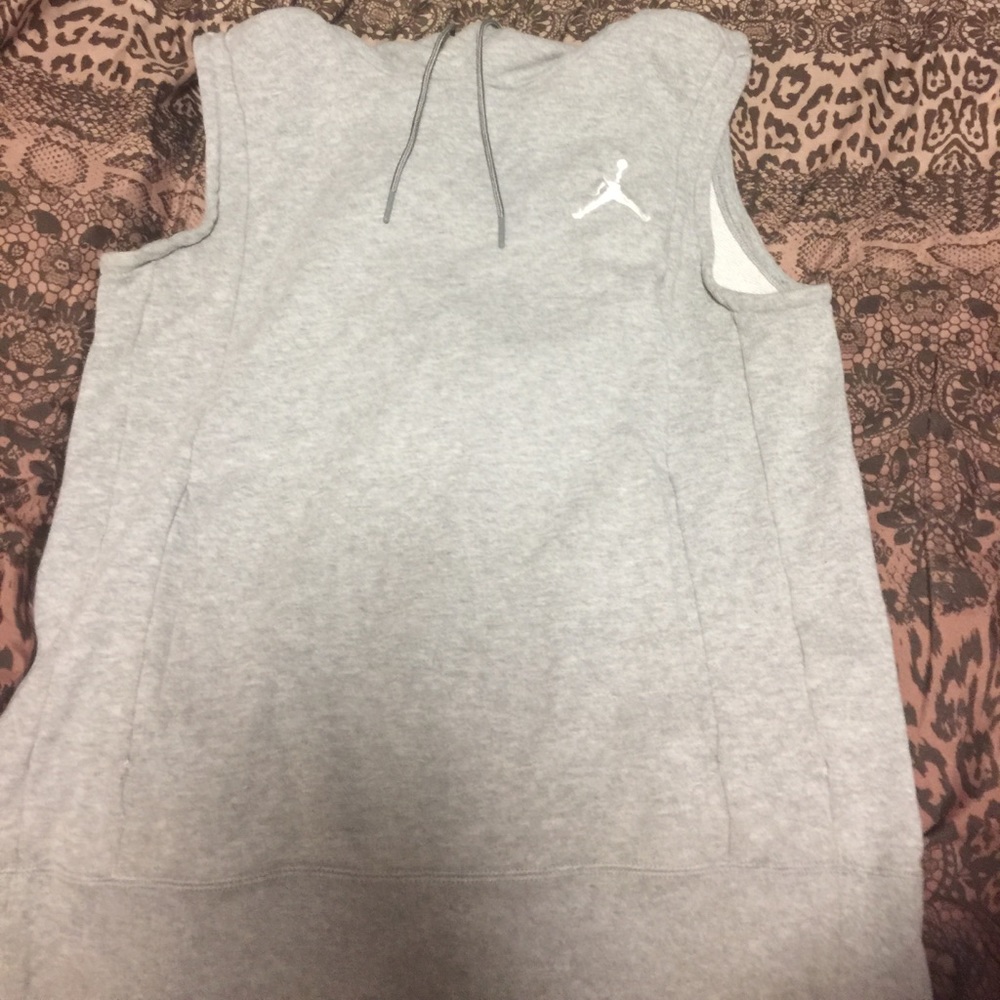 Jordan sleeveless hoodie!!