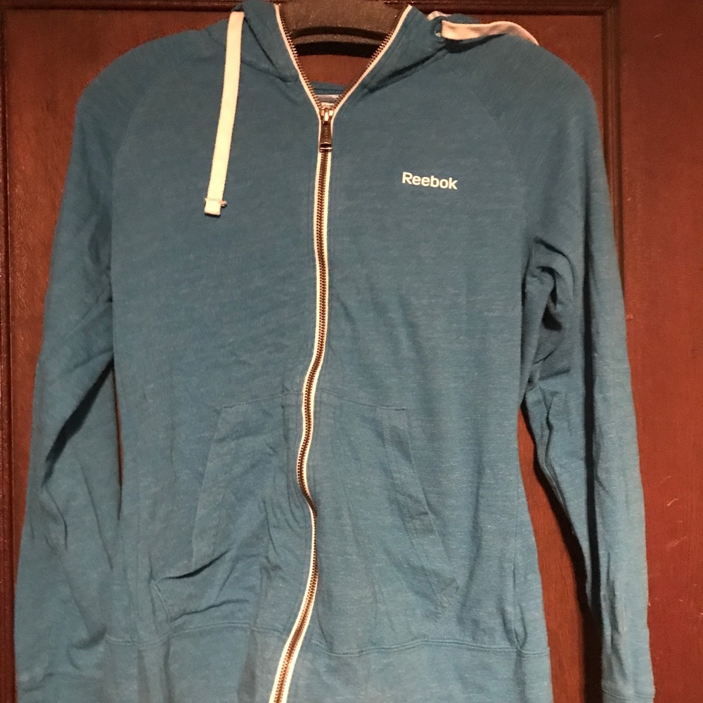 REEBOK SWEATSHIRT