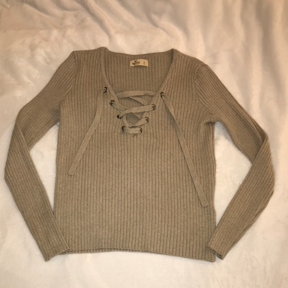 Hollister (long sleeve)