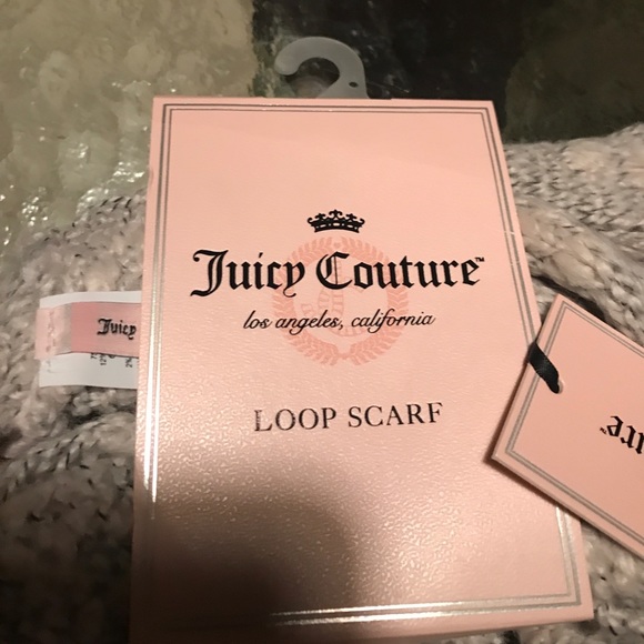 Juicy Couture Loop Scarf - Picture 2 of 3