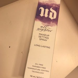 Urban decay all nighter setting spray