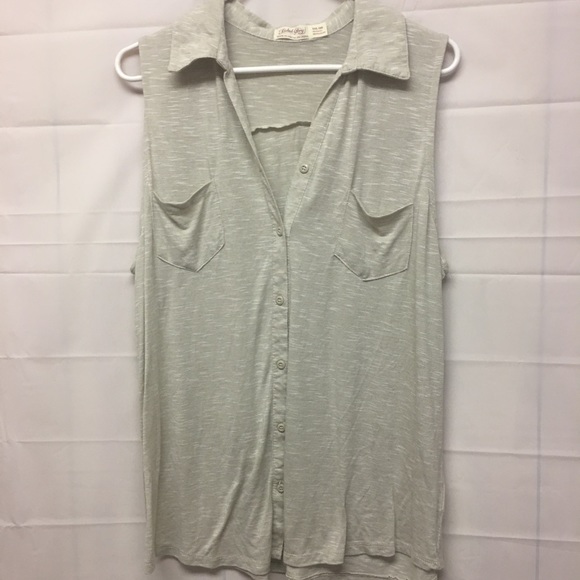 Oatmeal Sleeveless Pocket Tank with collar - Picture 1 of 6