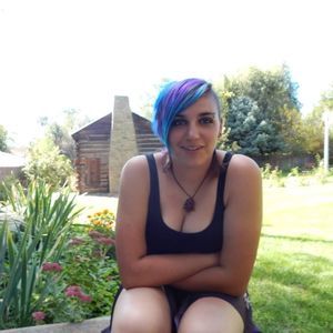 Meet your Posher, Kayla