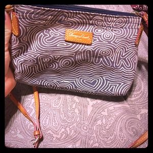 Dooney & Bourke,Inc simple purse Authentic