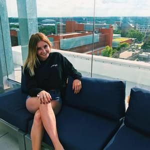 Meet your Posher, Breanna