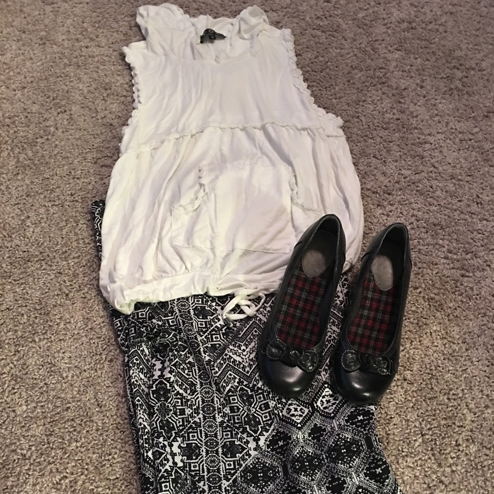 Palazzo Pants, tank & dress shoes