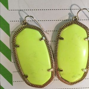 Neon yellow Danielle's 😍