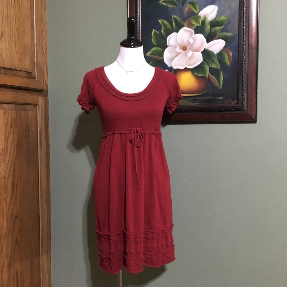 Red Max Studio Fit And Flarein Small