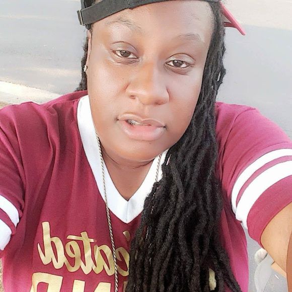 Meet your Posher, Stacy - Picture 1 of 1