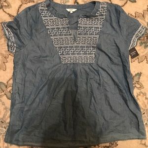 crown & ivy chambray top with white embroidering