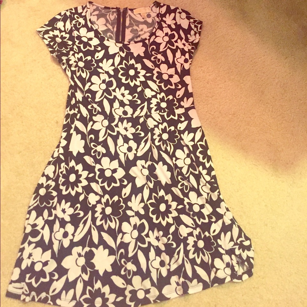 Black and white dress