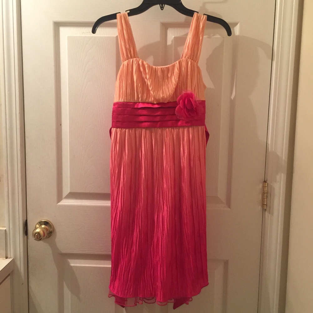 🛍HOST PICK🛍BEAUTIFUL OMBRÉ DRESS