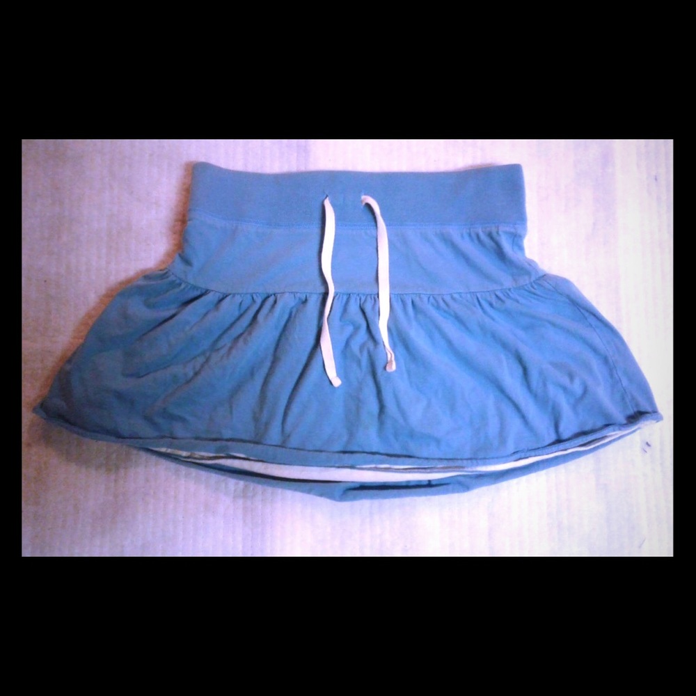 American Eagle reversible skirt size M
