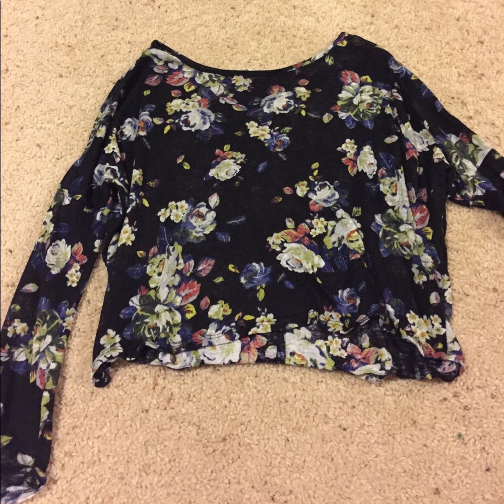 Pacsun cropped sweater