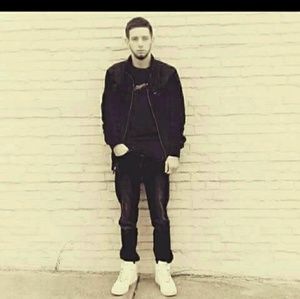 Meet your Posher, Ryan