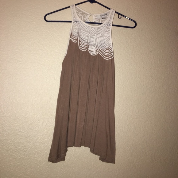 Brown tank top - Picture 1 of 2