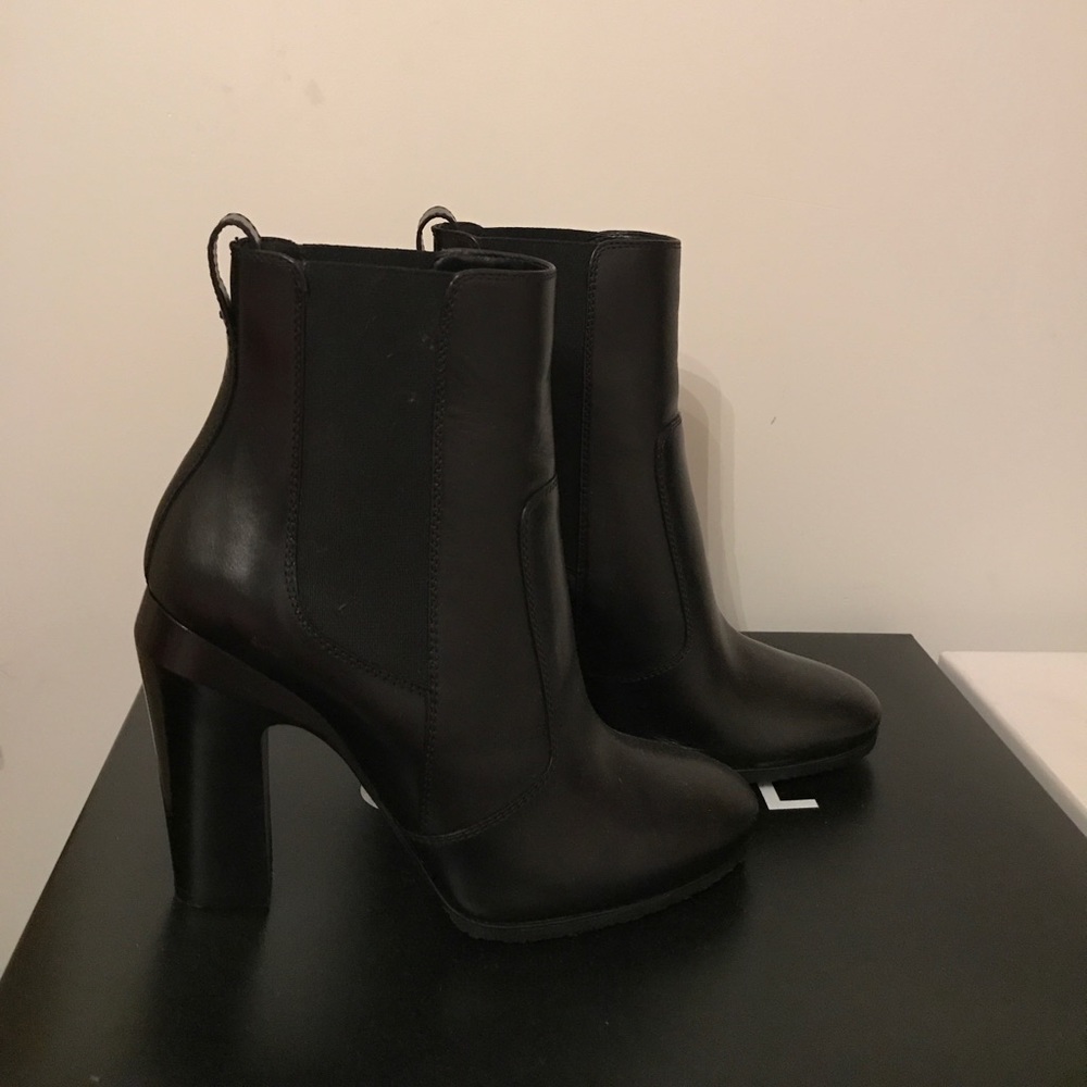 Fendi boots