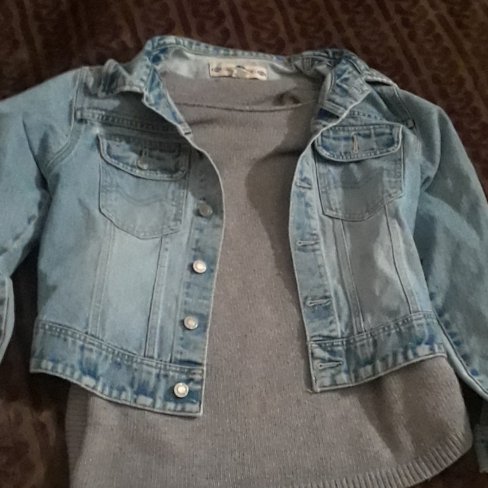 Bundle Ann Taylor LOFT pullover/ denim jacket